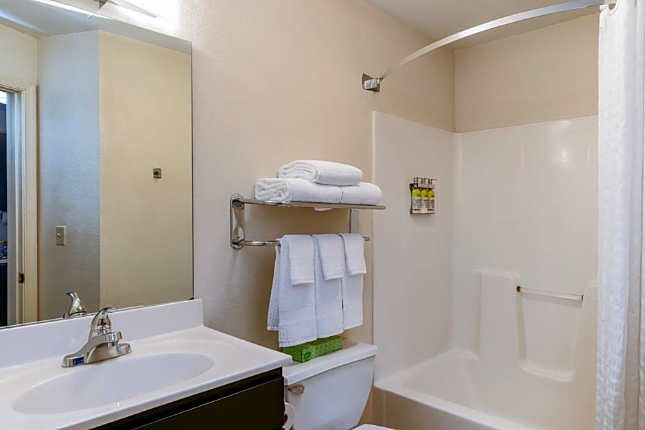 Candlewood Suites Washington-Dulles Herndon By IHG