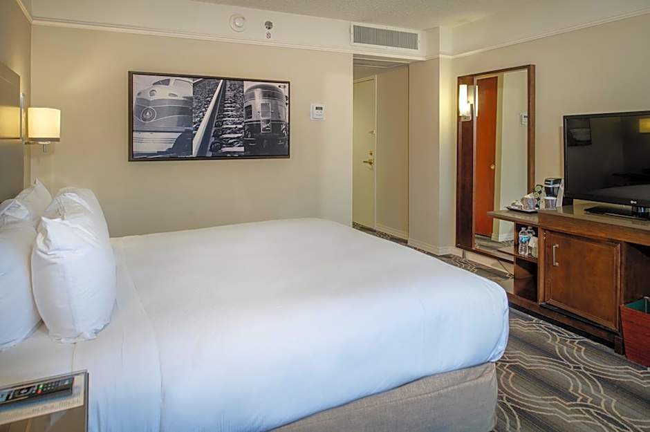 St Louis Union Station Hotel Curio Collection by Hilton