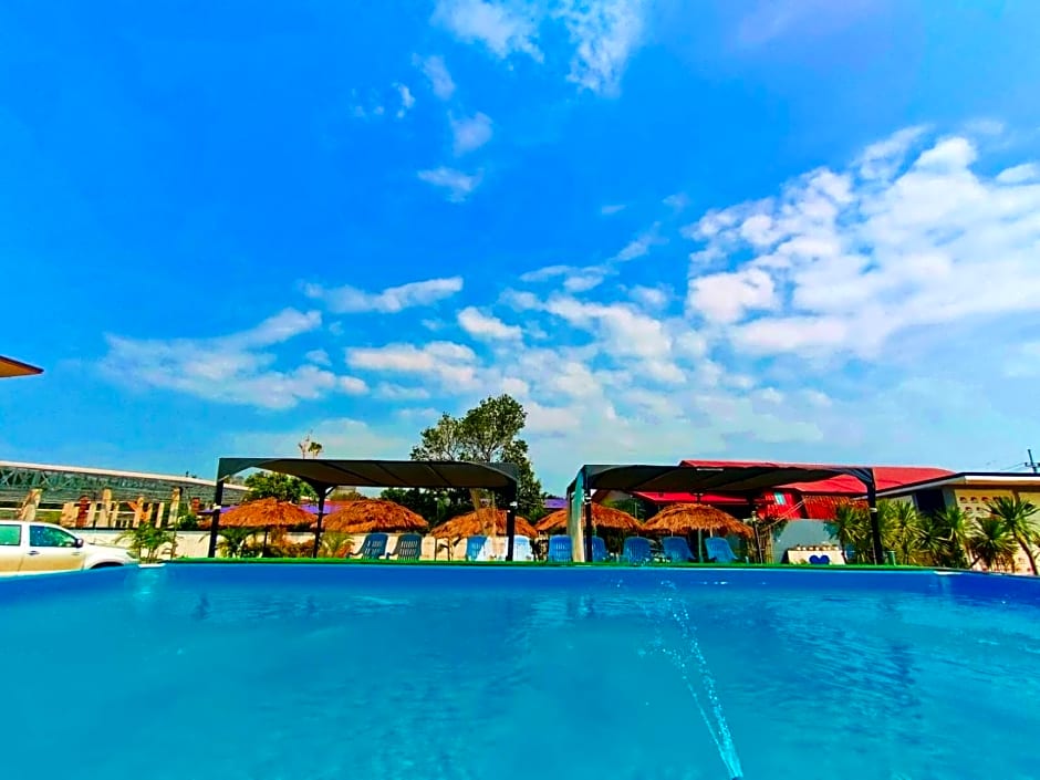 Wixky hotel (SHA Extra Plus)