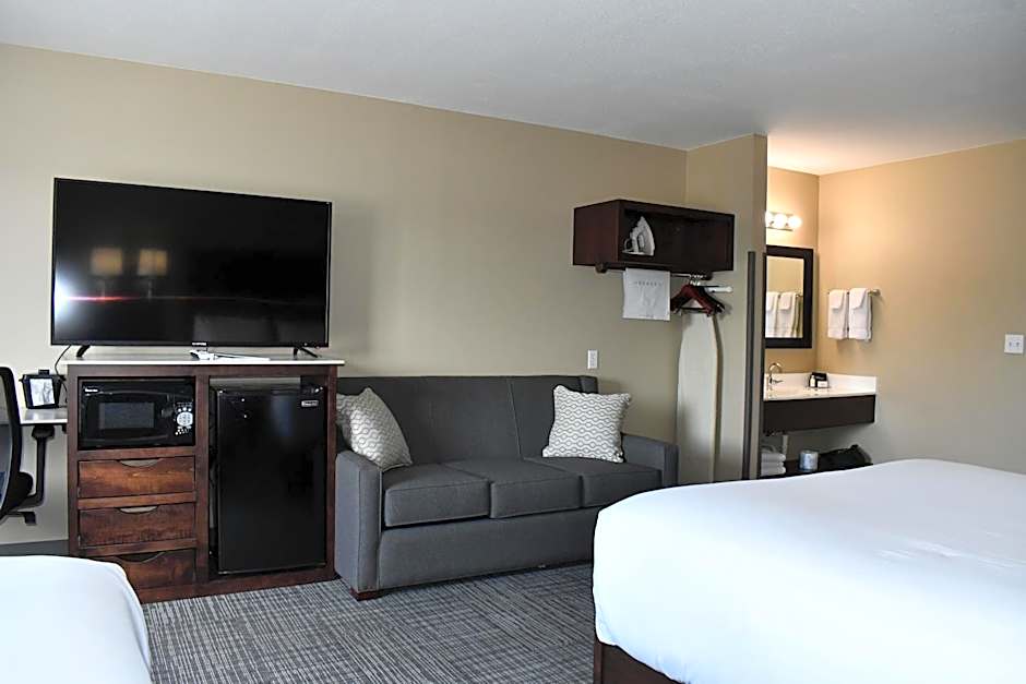 Cobblestone Inn & Suites - Trenton