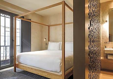 Deluxe Double Room with Views