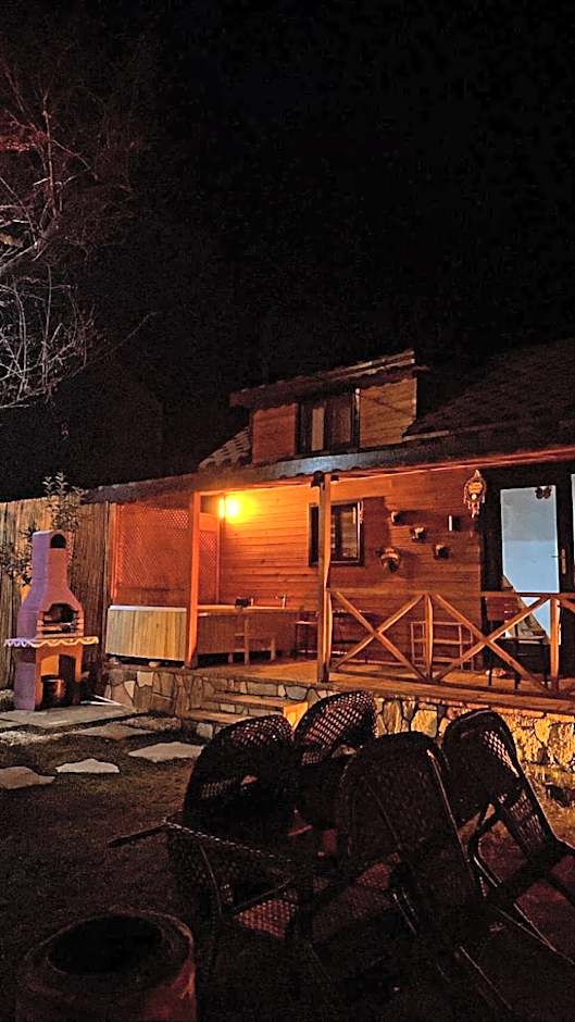 Maşukiye pink house bungalow