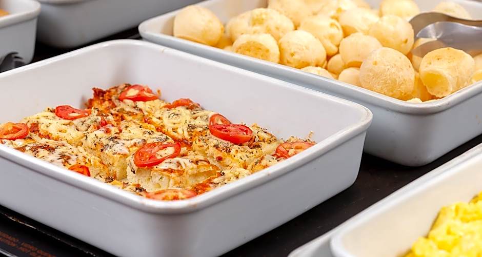 Roochelle Corporate Hotel