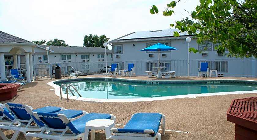 Baymont by Wyndham Osage Beach