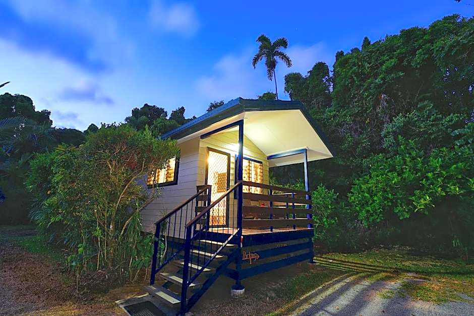 Thornton Beach Bungalows Daintree