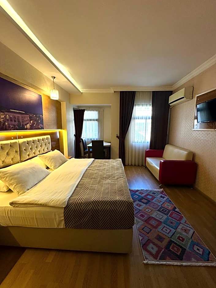 Lucid Hotel