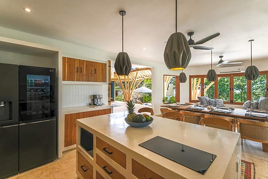 Ahura Luxury Villas Ocean View Bingin, Uluwatu