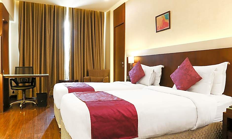 Treebo Premium Eden Residency Near Sec 29
