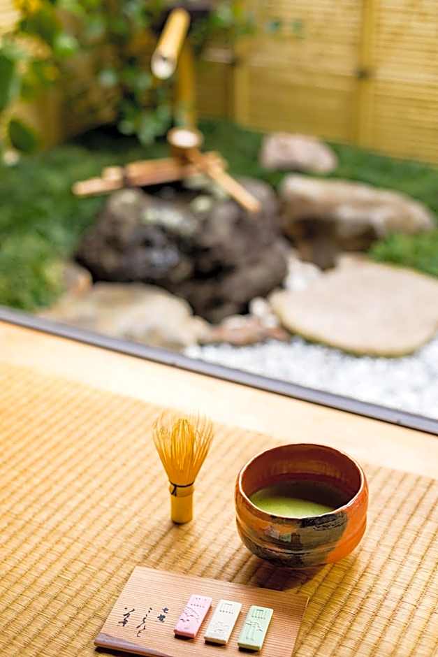 城下町家 茶庭 飛び石 BBQ 筍 金蔵Kinzo