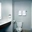 Holiday Inn Express & Suites Pittsburgh North Shore By IHG