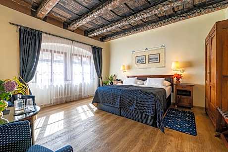 Double or Twin Room with Extra Bed