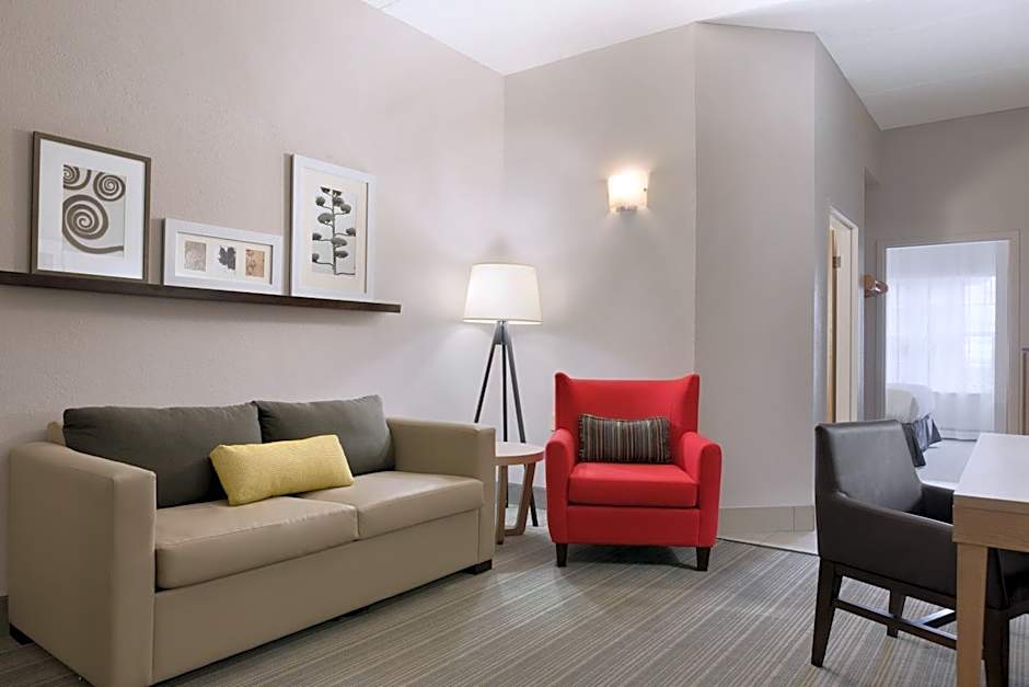 Country Inn & Suites by Radisson, Jackson, TN