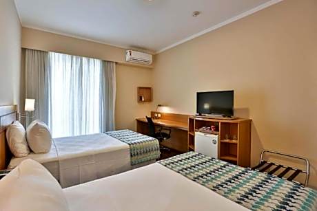 SUPERIOR SINGLE NON SMOKING