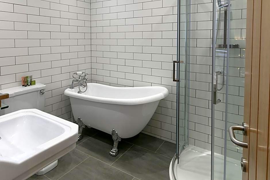 Barton Manor Hotel & Spa; BW Signature Collection