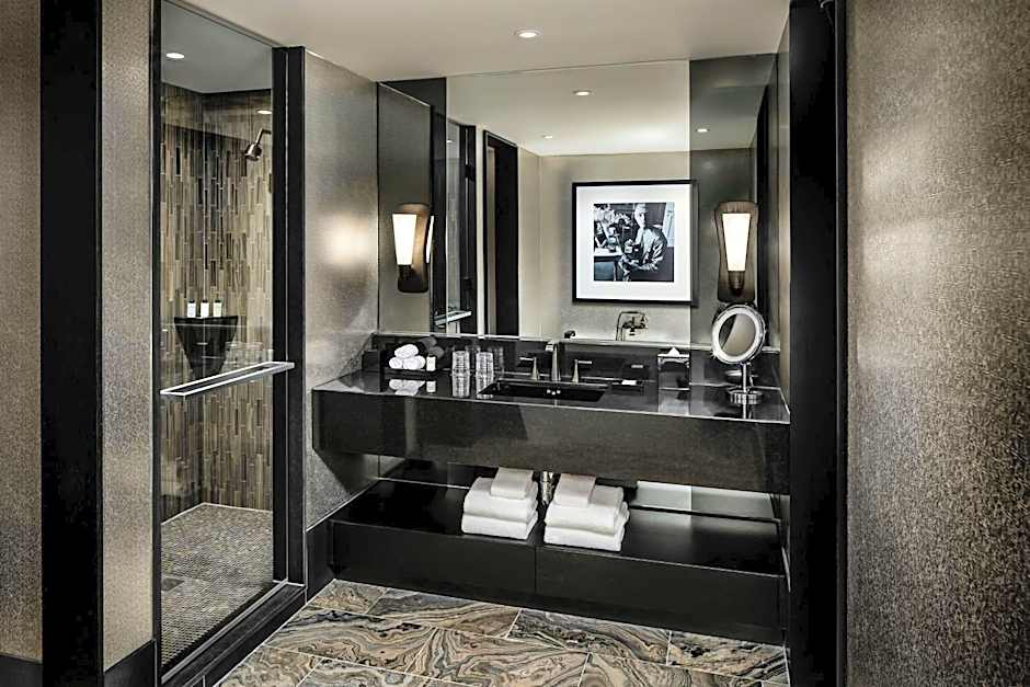 BISHA, a Luxury Collection Hotel, Toronto