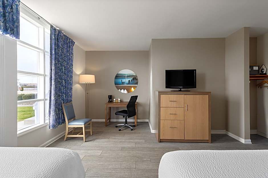 Days Inn by Wyndham Kill Devil Hills Oceanfront - Wilbur