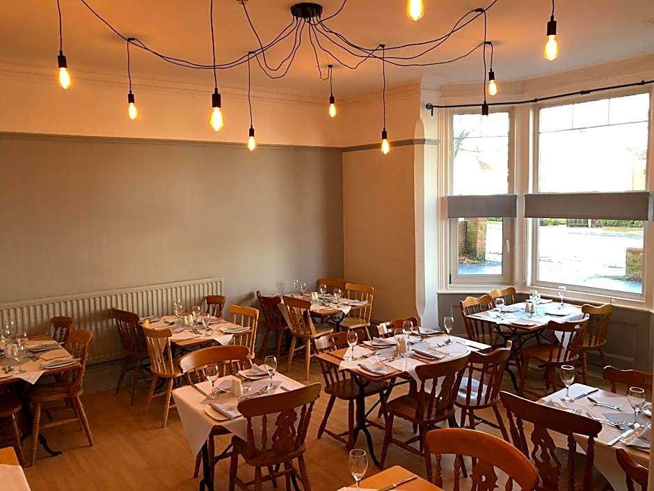 The Clee Hotel - Cleethorpes, Grimsby, Lincolnshire