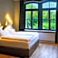 VILLA FIRST im Sophienhof