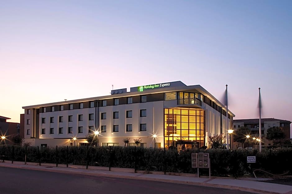 Holiday Inn Express Toulouse Airport By IHG