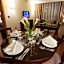 Le Commodore Hotel