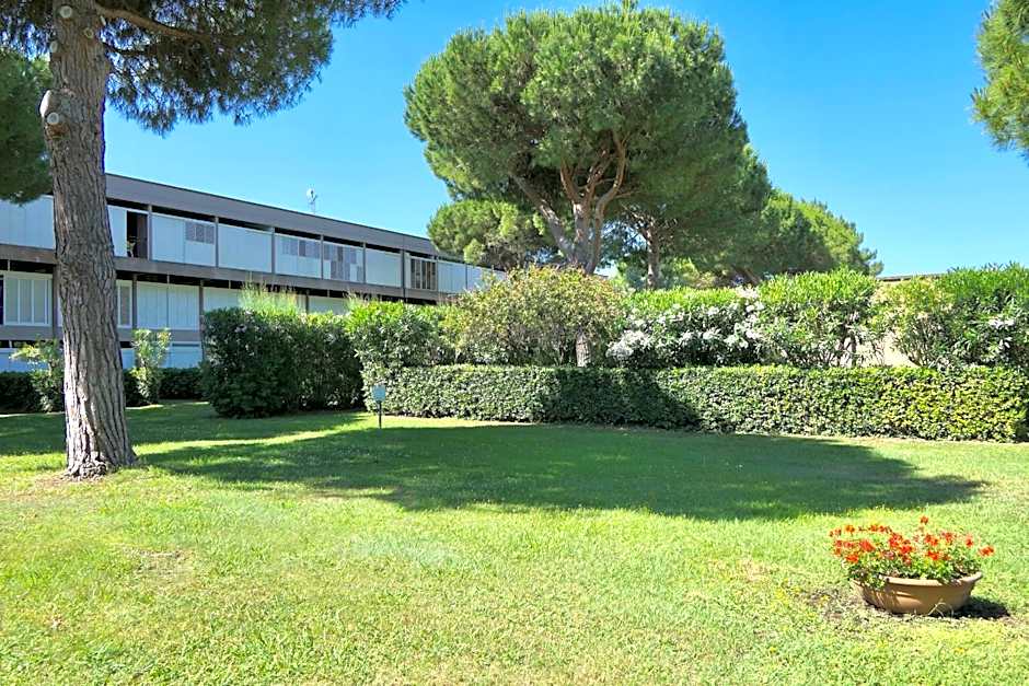 ISA-Holiday Homes from 400 to 900 m from the beach, apartments 6 beds