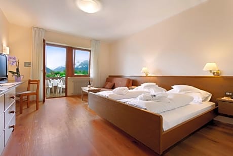 Double or Twin Room with Extra Bed