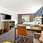 Comfort Inn & Suites Olathe - Kansas City