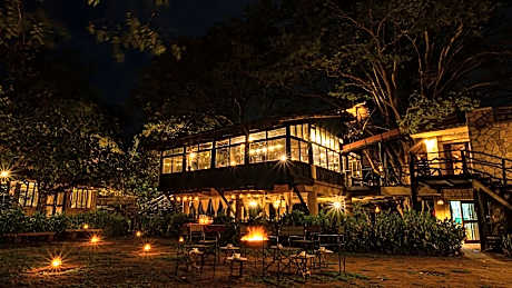 Ken River Lodge