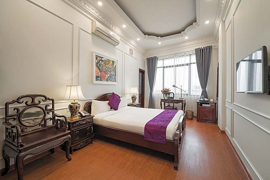 Hanoi Little Town Hotel