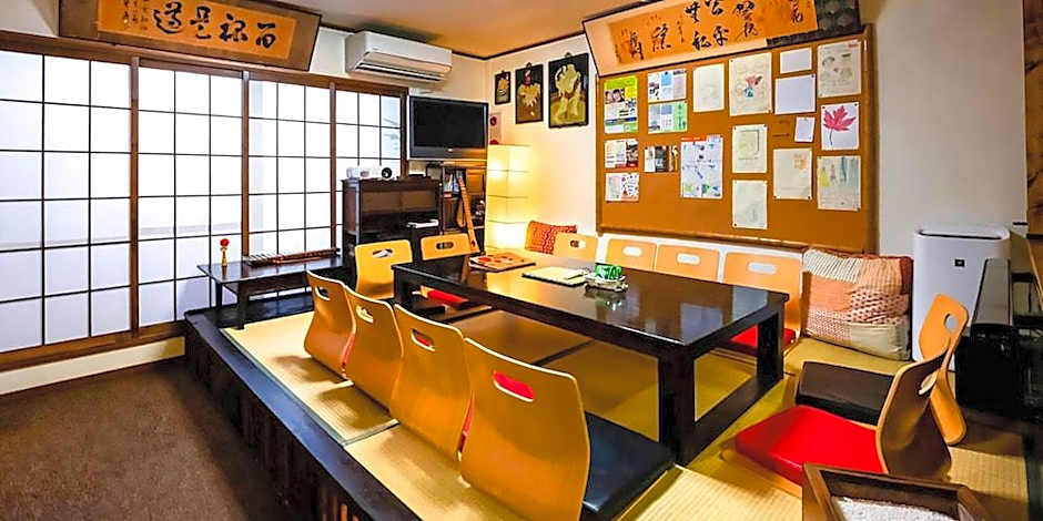 Maguro House