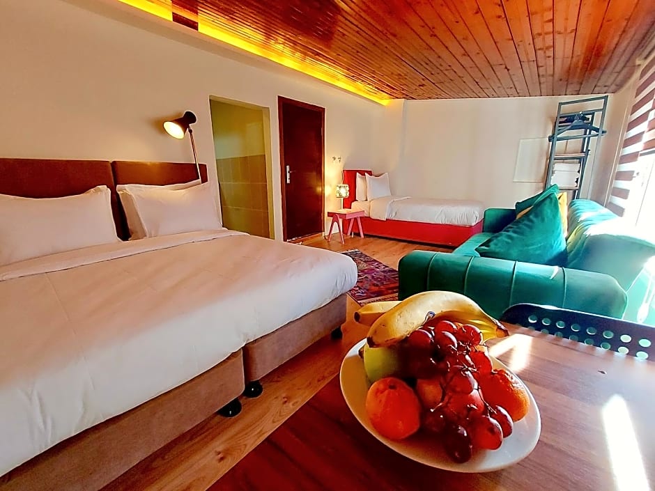 Mates Historical Suites