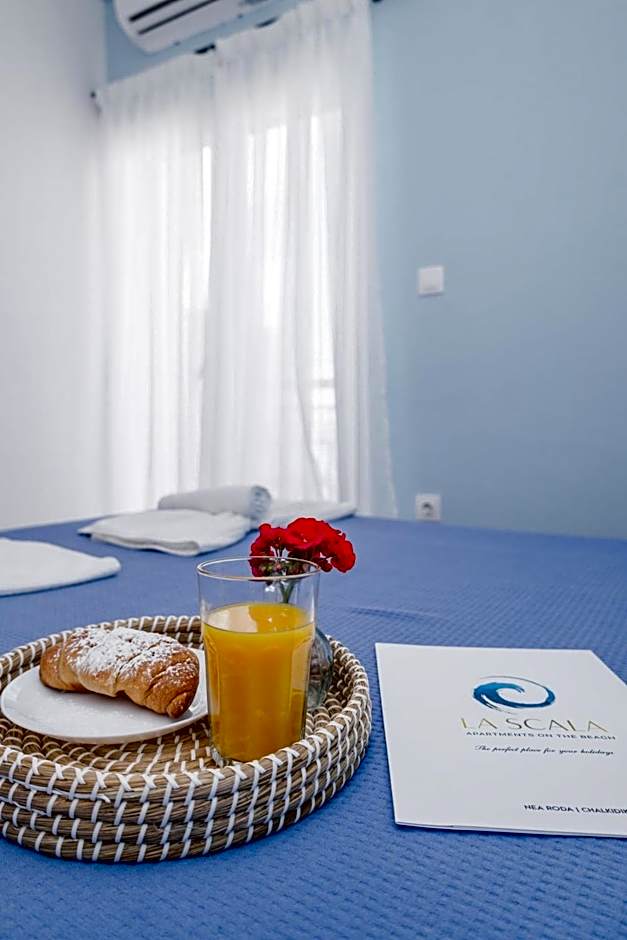 La Scala family apartments