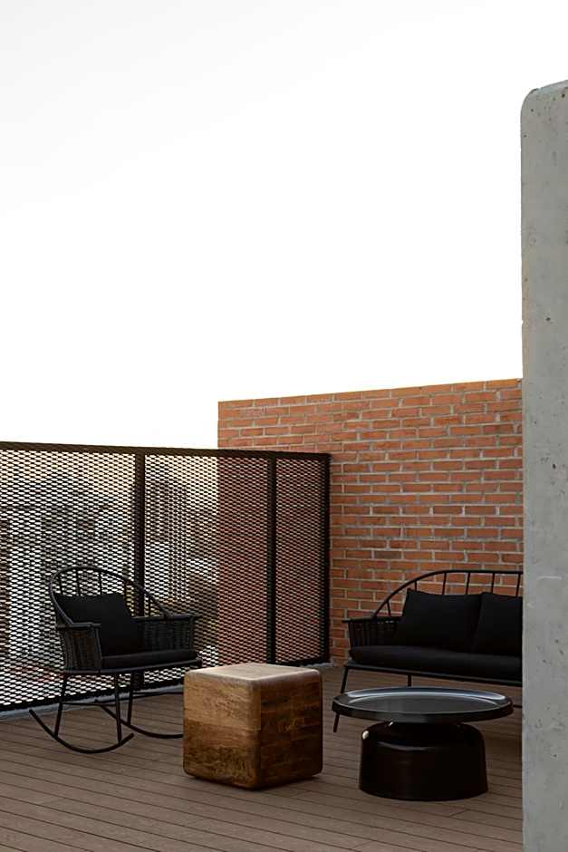 Paradise Flat Witgdl