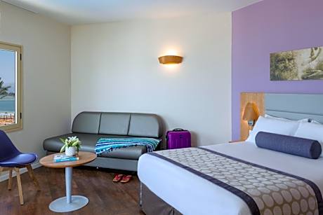 Junior Room