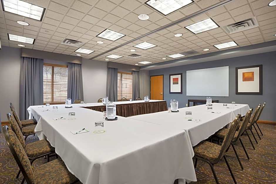 Wingate by Wyndham Sylvania/Toledo