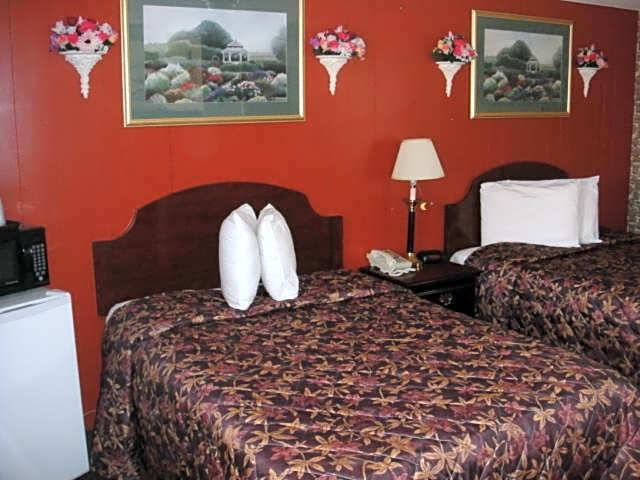 Standish Motel