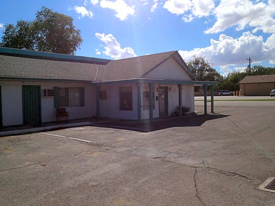 Budget Inn