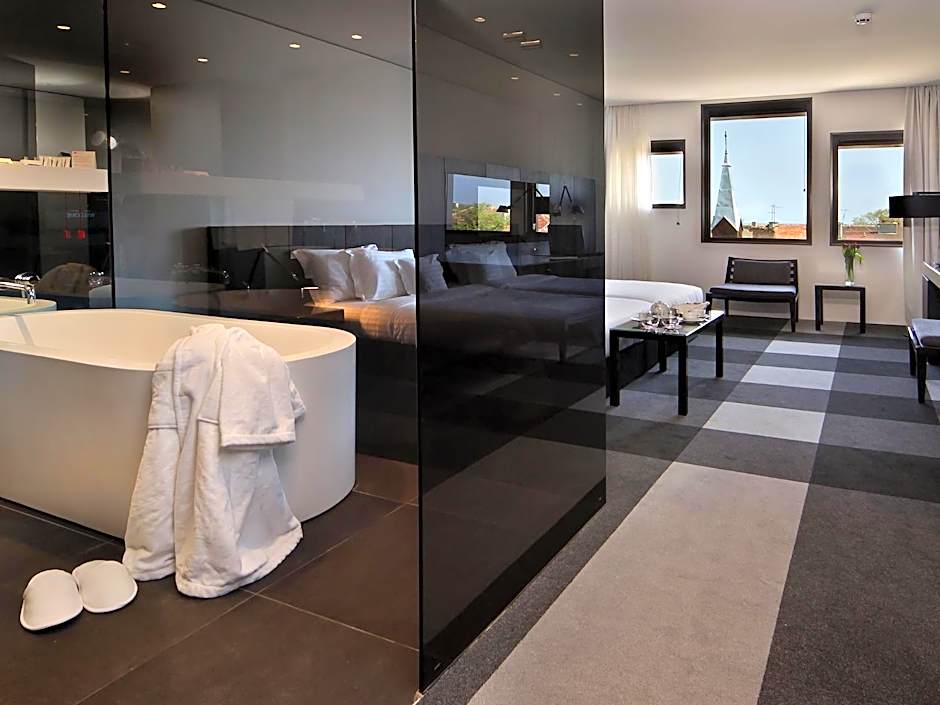 Graffit Gallery Design Hotel