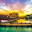 Mudzaffar Hotel