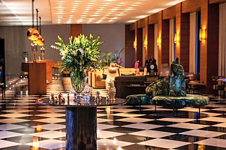 Aquila Atlantis Hotel