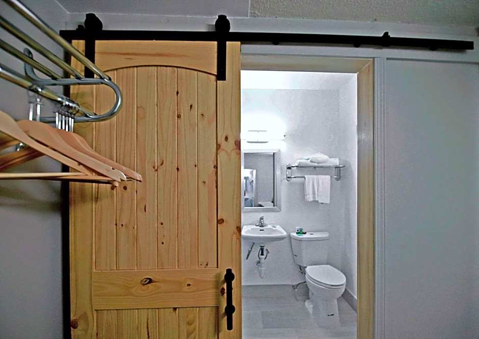 El Sendero Inn, an Ascend Collection Hotel