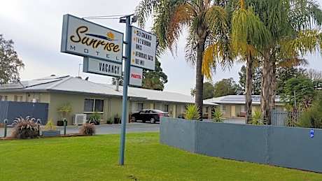 Sunrise Motel