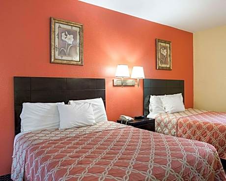 2 Queen Beds, Nonsmoking