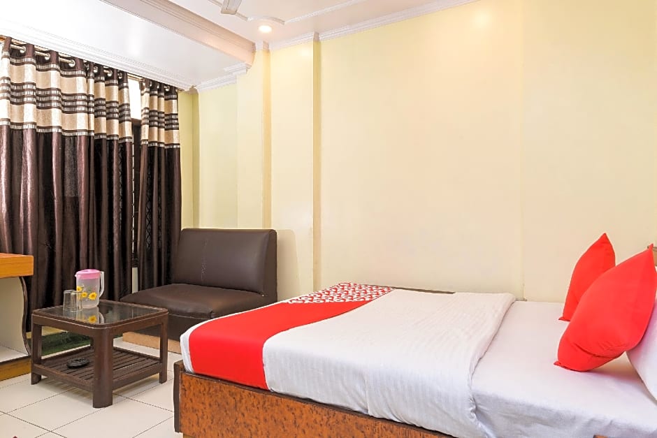 Hotel O City Palace