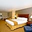 Holiday Inn Express Hotel & Suites Fort Atkinson