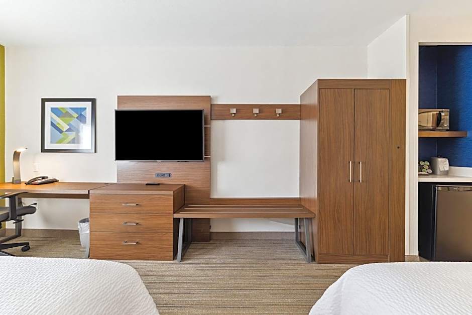 Holiday Inn Express & Suites Mountain View Silicon Valley By IHG