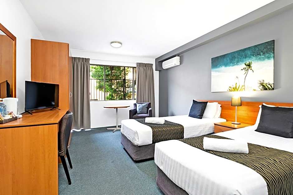 Peninsula Nelson Bay Motel and Serviced Apartments