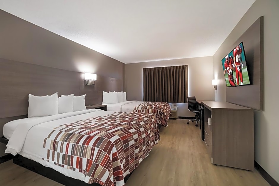 Super 8 by Wyndham Marston