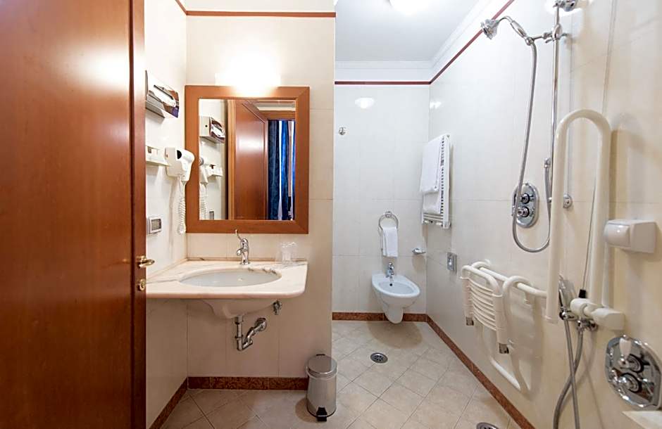 Diana Park Hotel