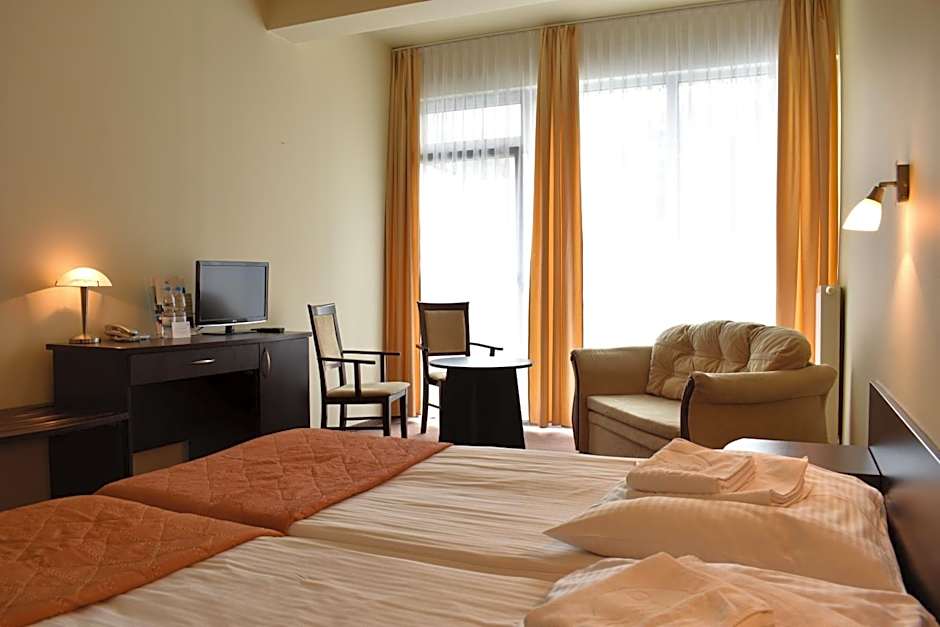 Hotel *** NAT Ustroń